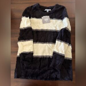 Brand New w/tags Marc New York Black/Ivory/Silver Striped Sweater Size L